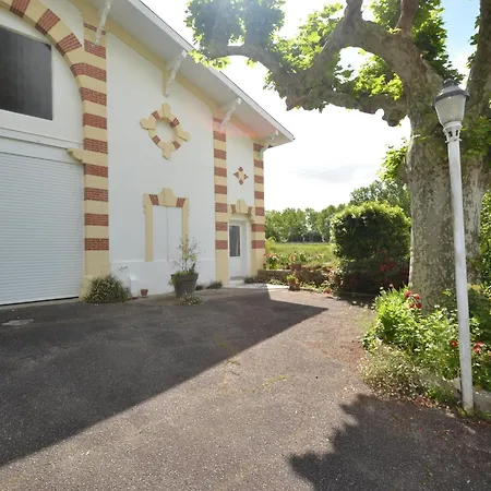 בית נופש Spacious House, Centrally Located For Excursions *